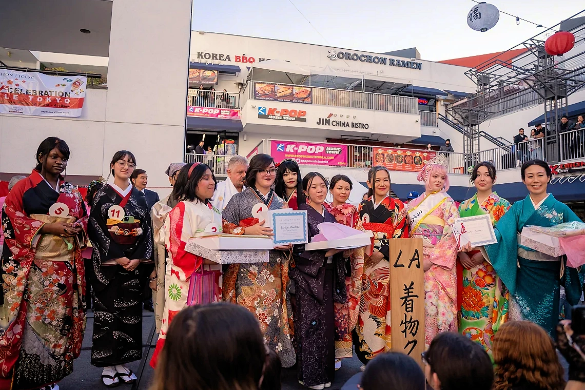 2025 LA Kimono Club's New Year's Kimono Contest, Celebrate Tradition: During New Years in Weller Court Little Tokyo, Japantown | Japanese-City.com